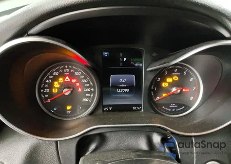 2016 Mercedes-Benz C 350E from USA, damaged, VIN 55SWF4HB8GU152057